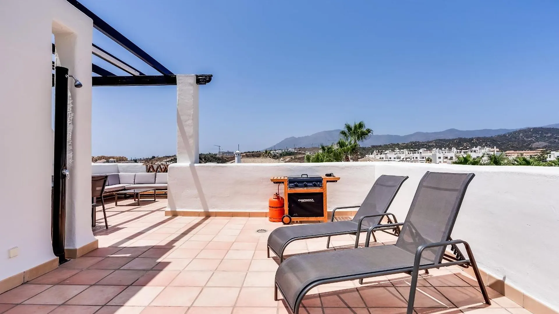 Penthouse Sunset With Jacuzzi Apartment Estepona Spain