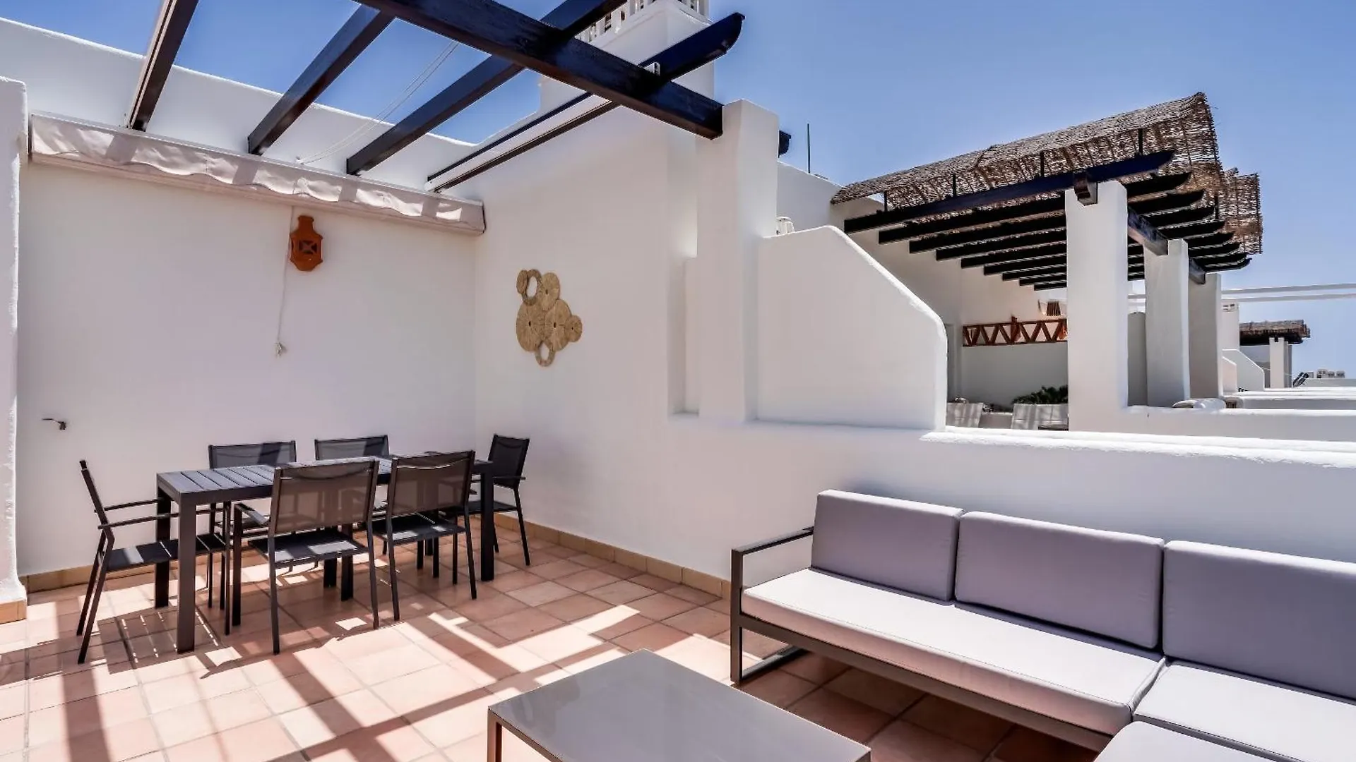 Penthouse Sunset With Jacuzzi Διαμέρισμα Εστεπόνα 0*,